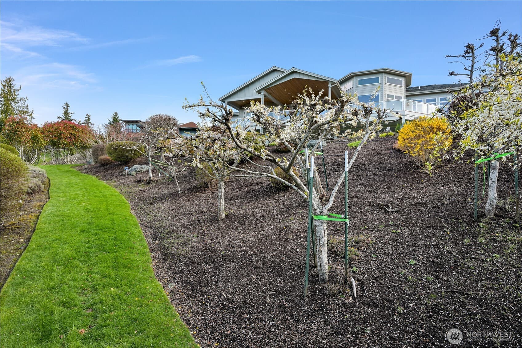 Property photo 35