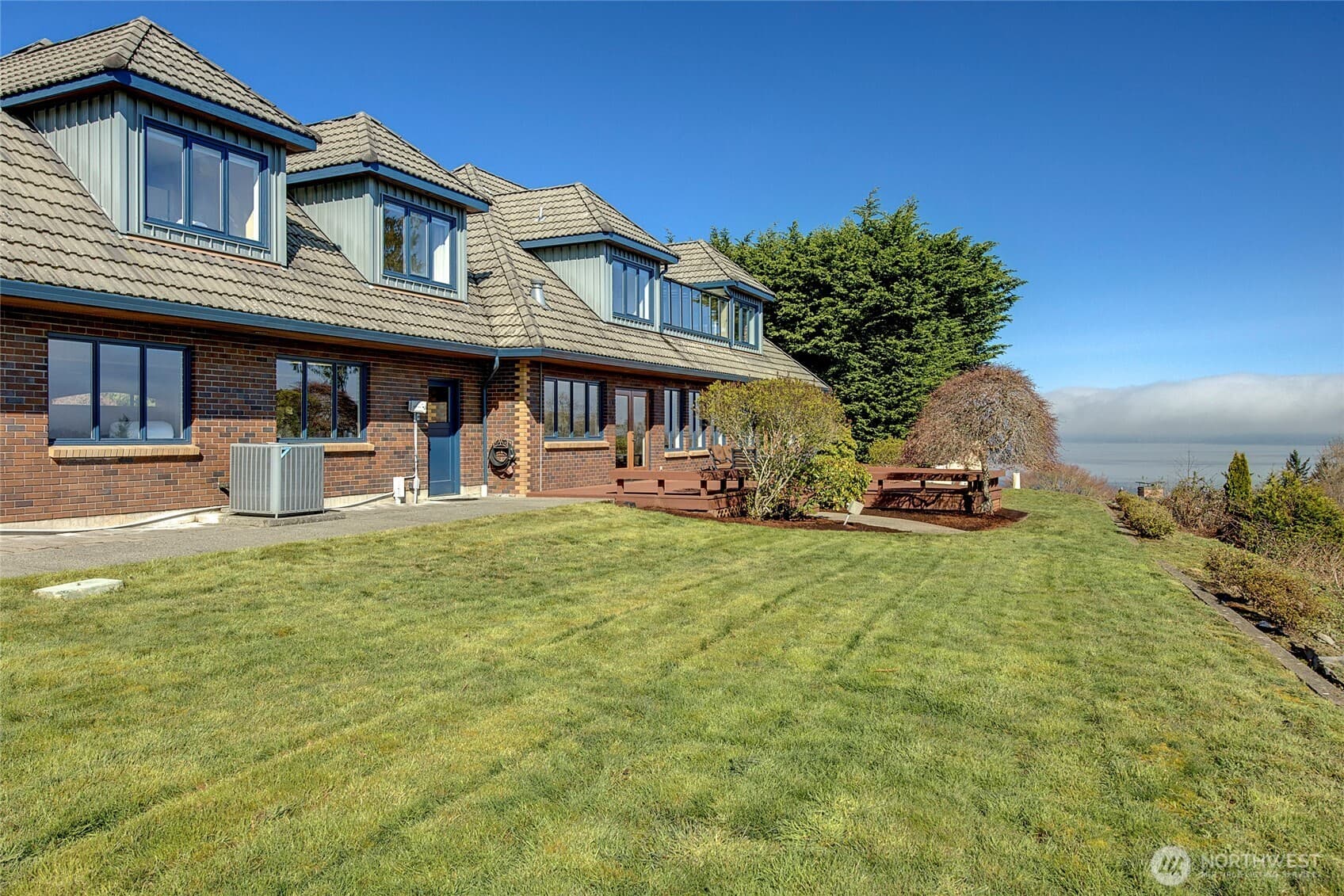 Property photo 35