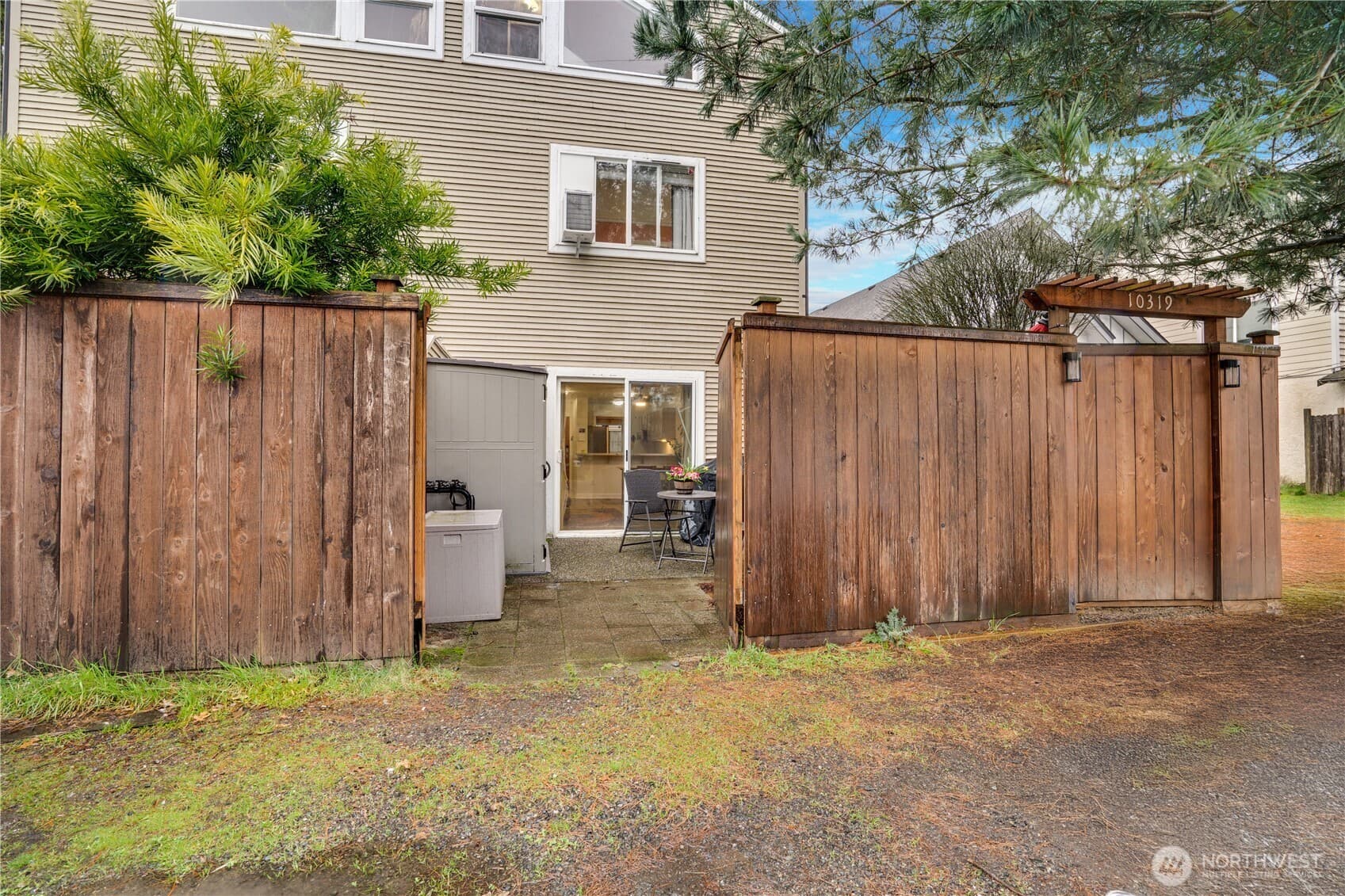 Property photo 33
