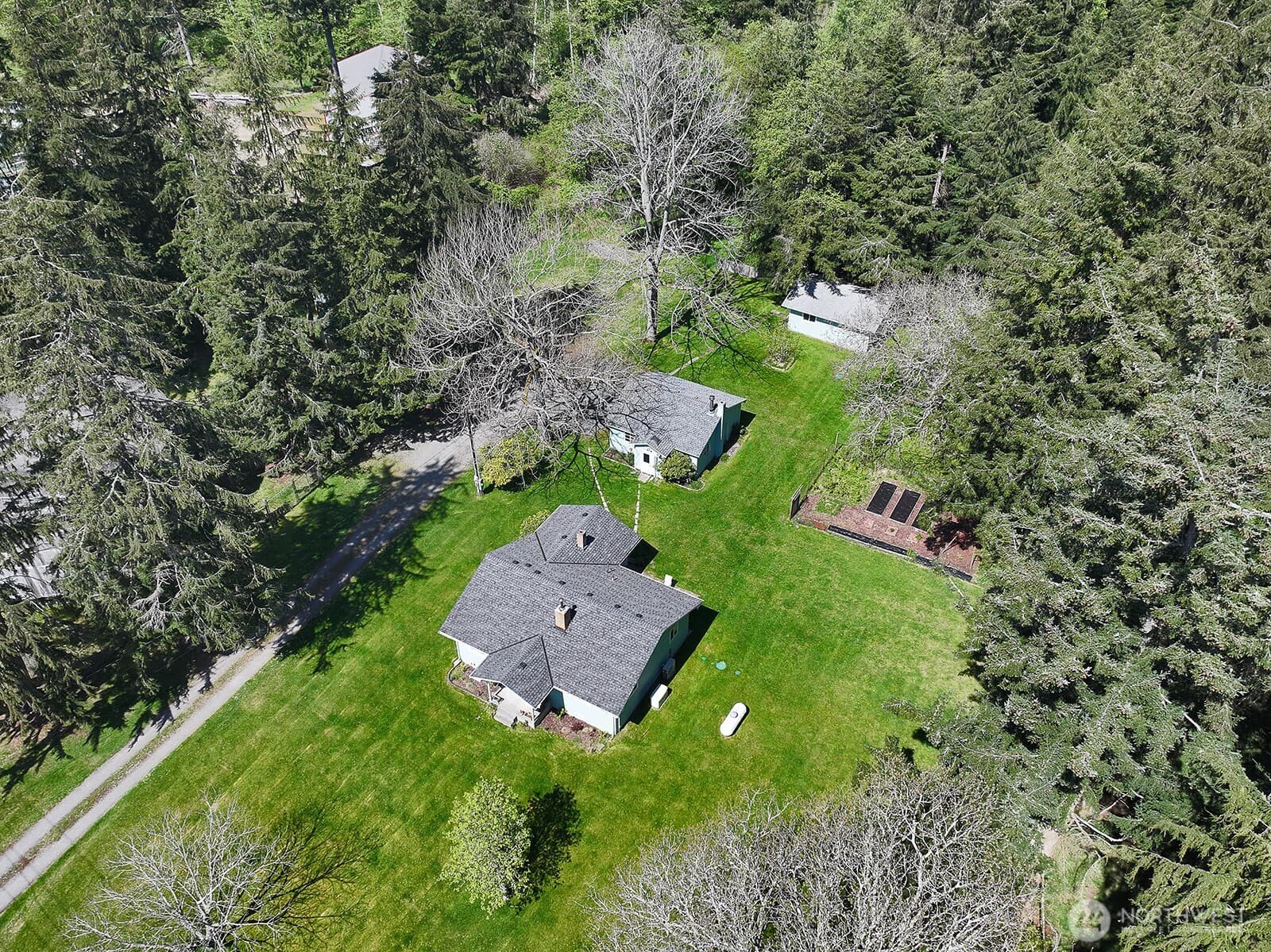 Property photo 37
