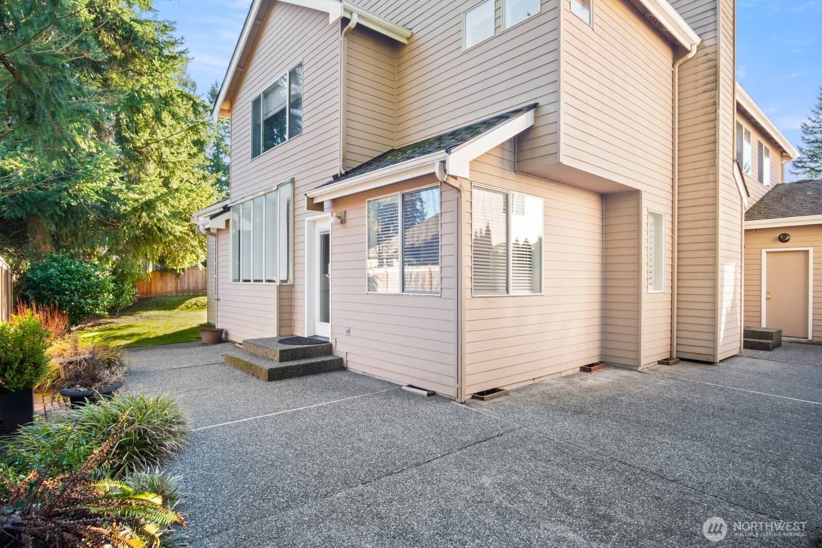Property photo 28