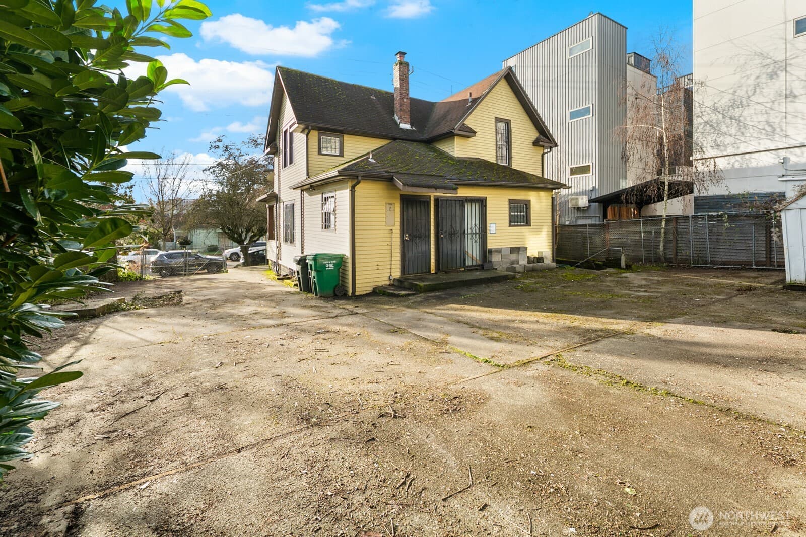 Property photo 25