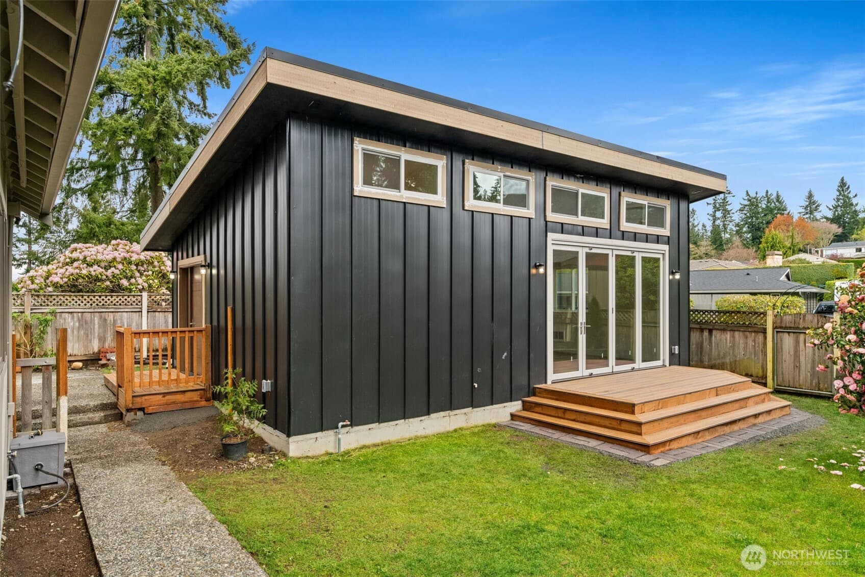 Property photo 32