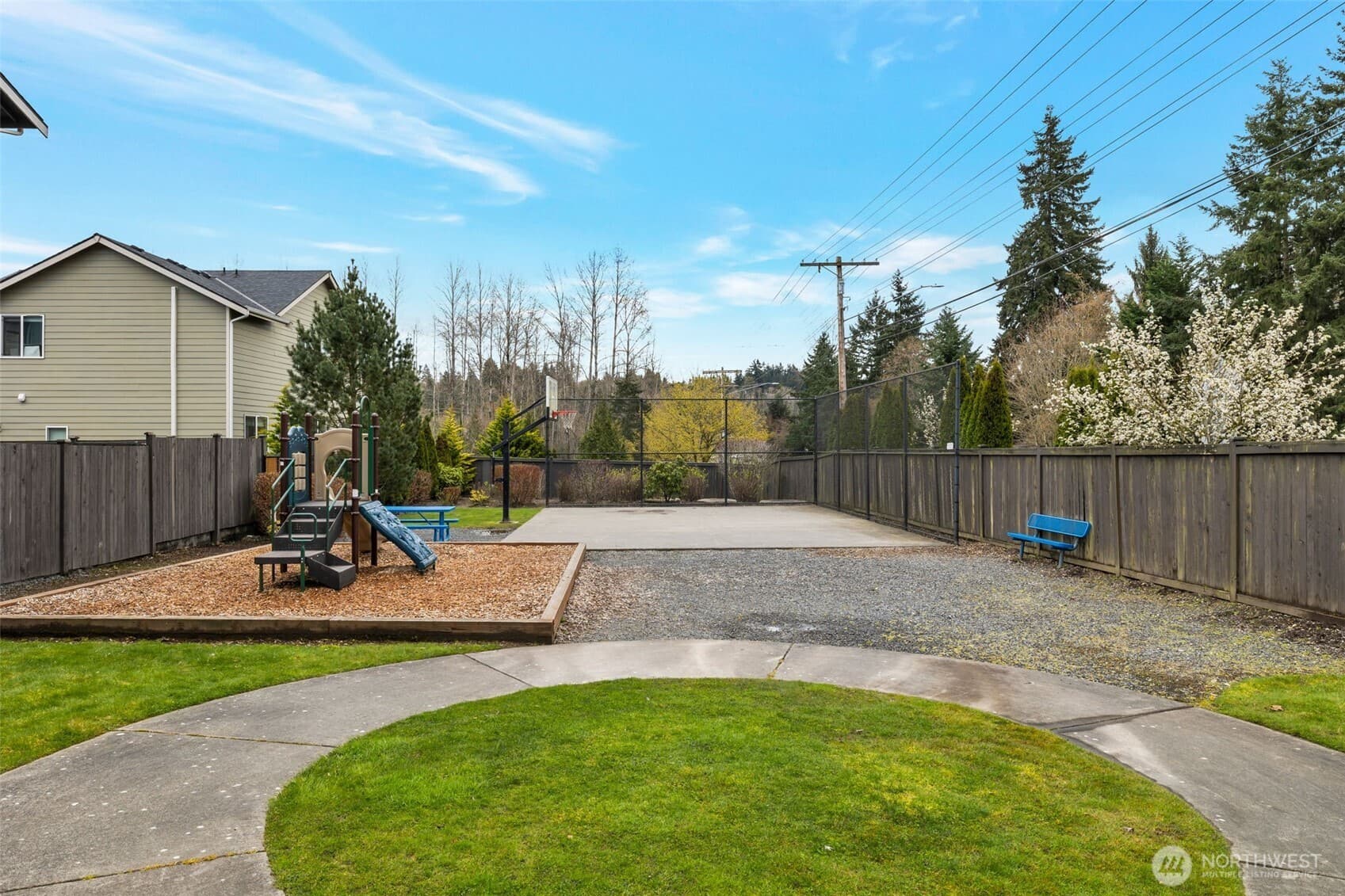 Property photo 37