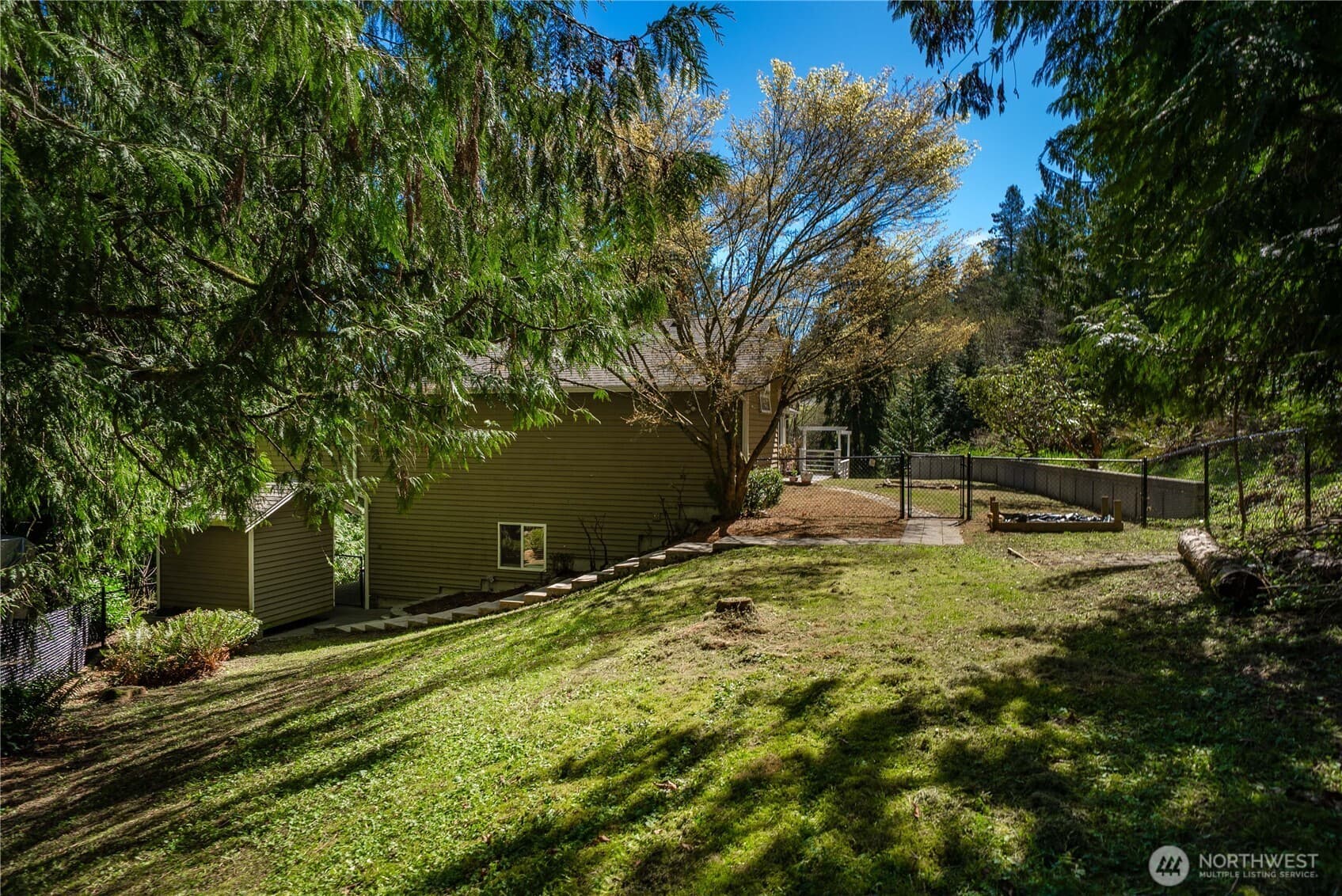 Property photo 31