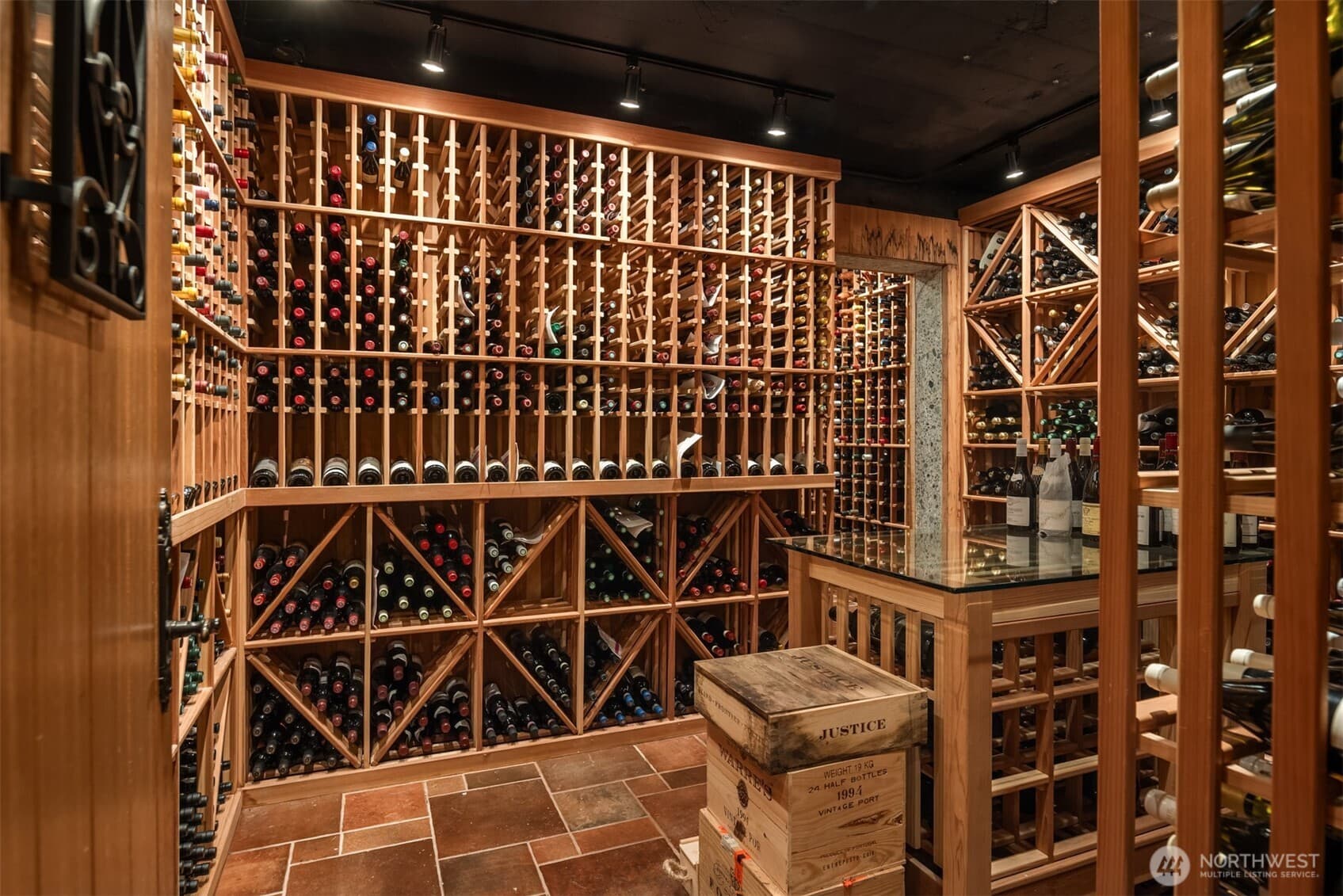 Property photo 25