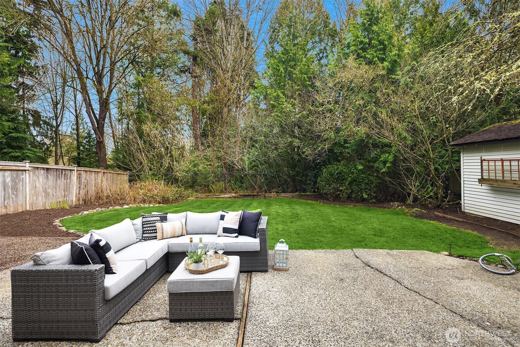 Property photo 32