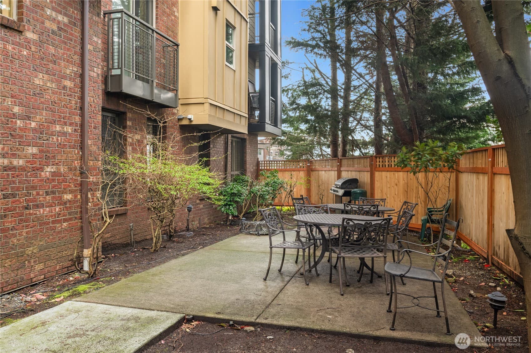Property photo 35