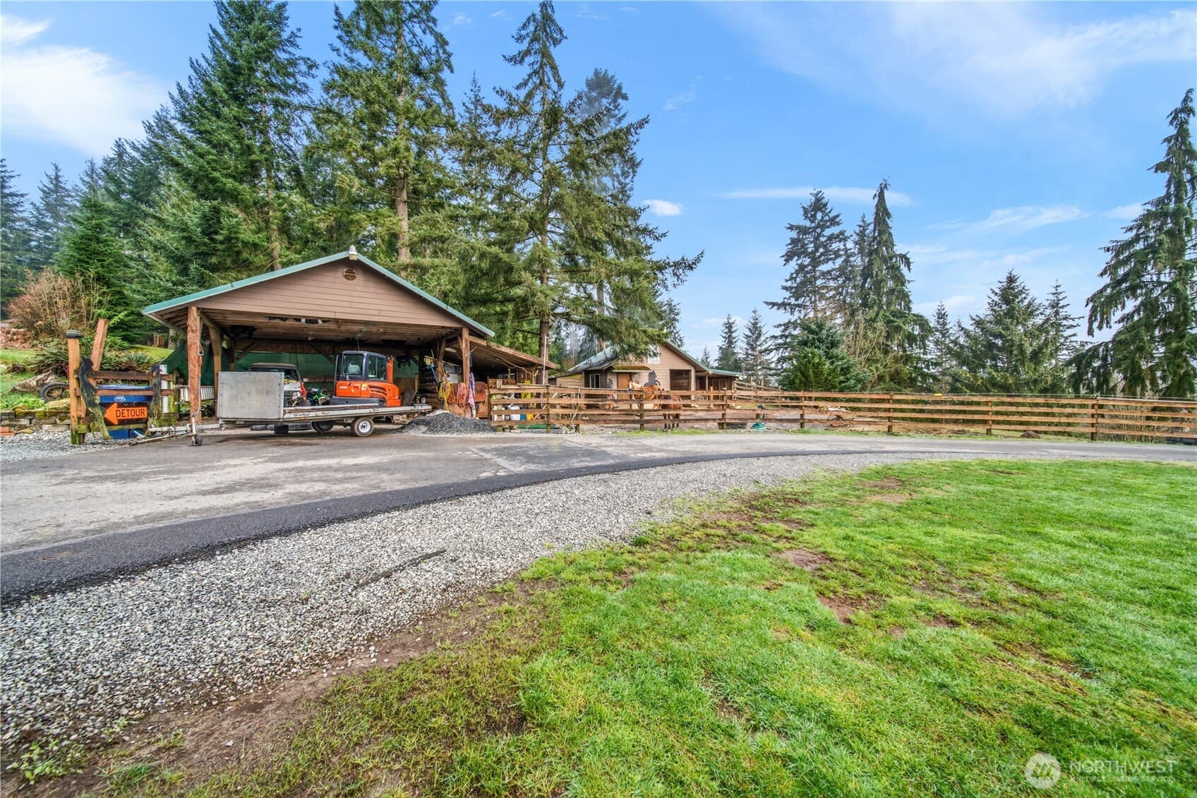 Property photo 33