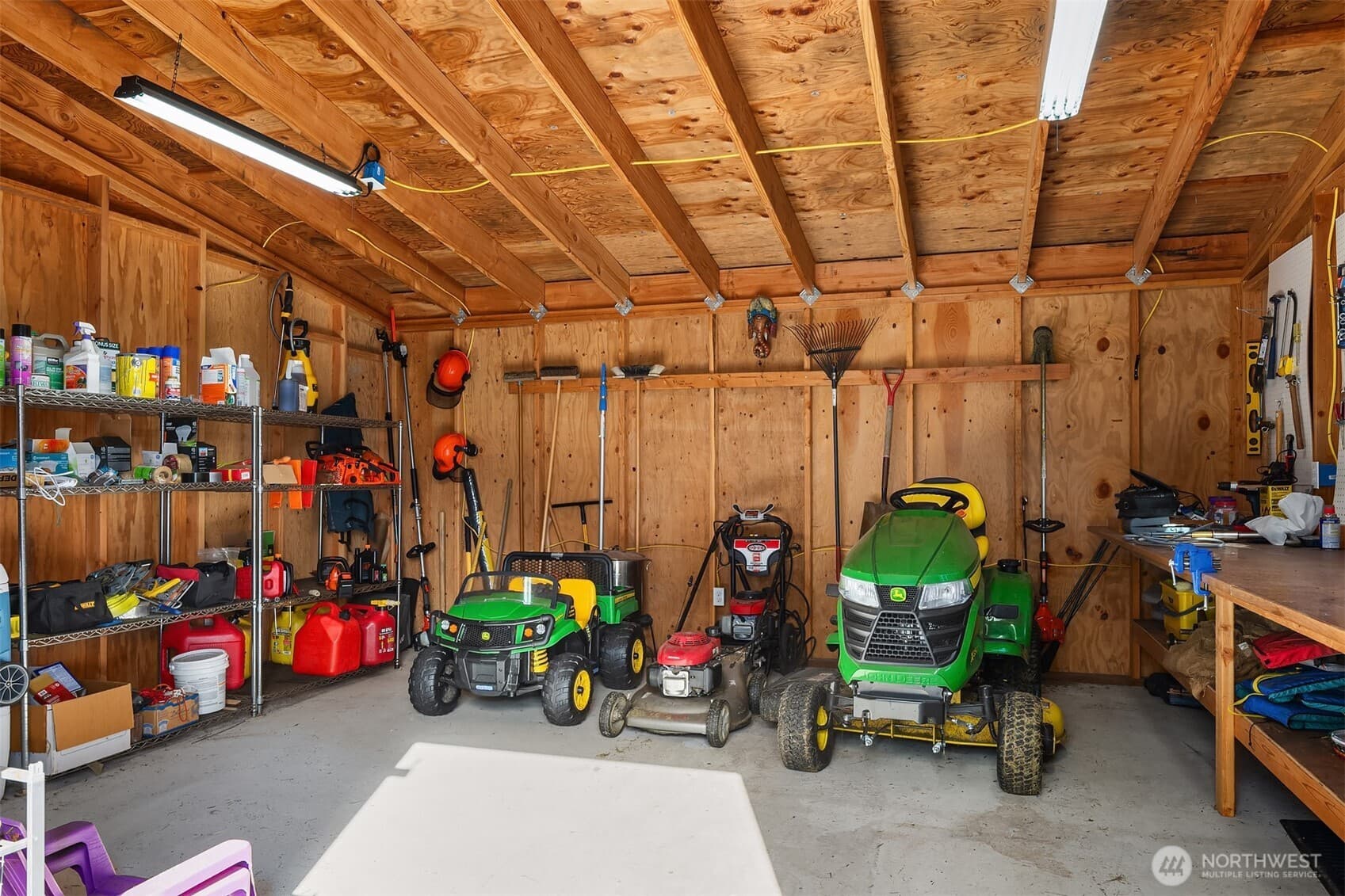 Property photo 28