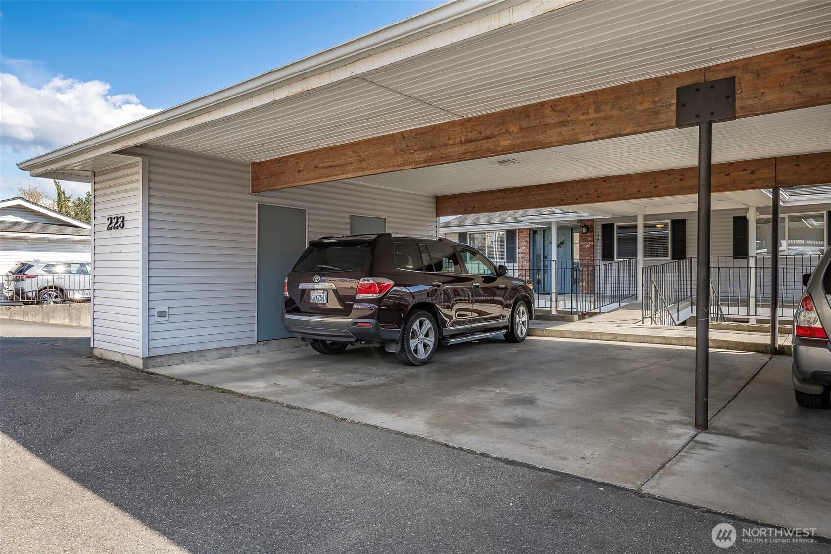 Property photo 32