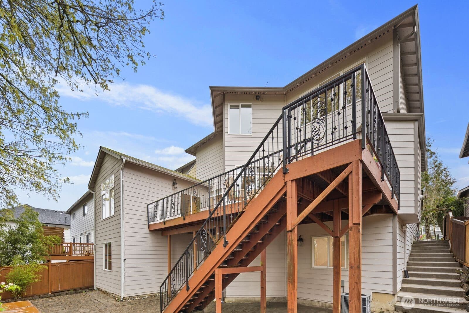 Property photo 38