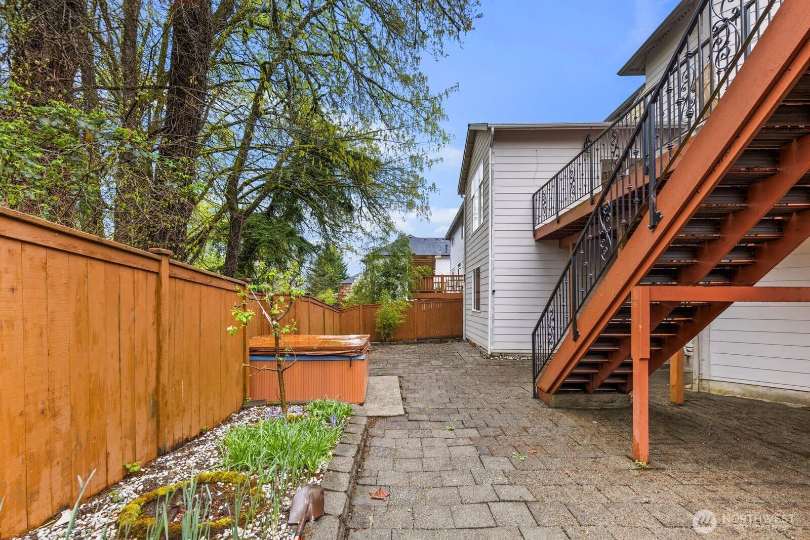 Property photo 40