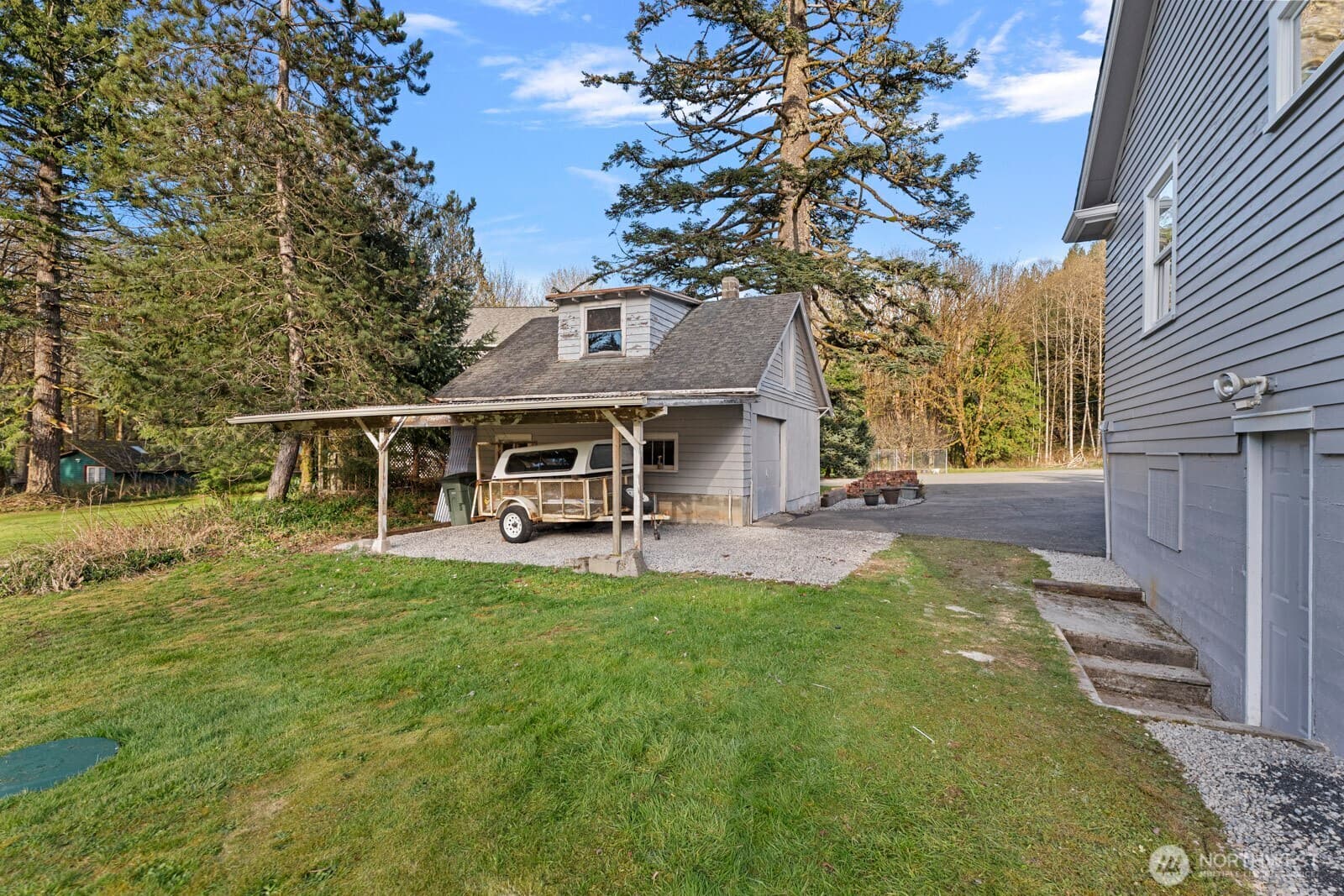 Property photo 33