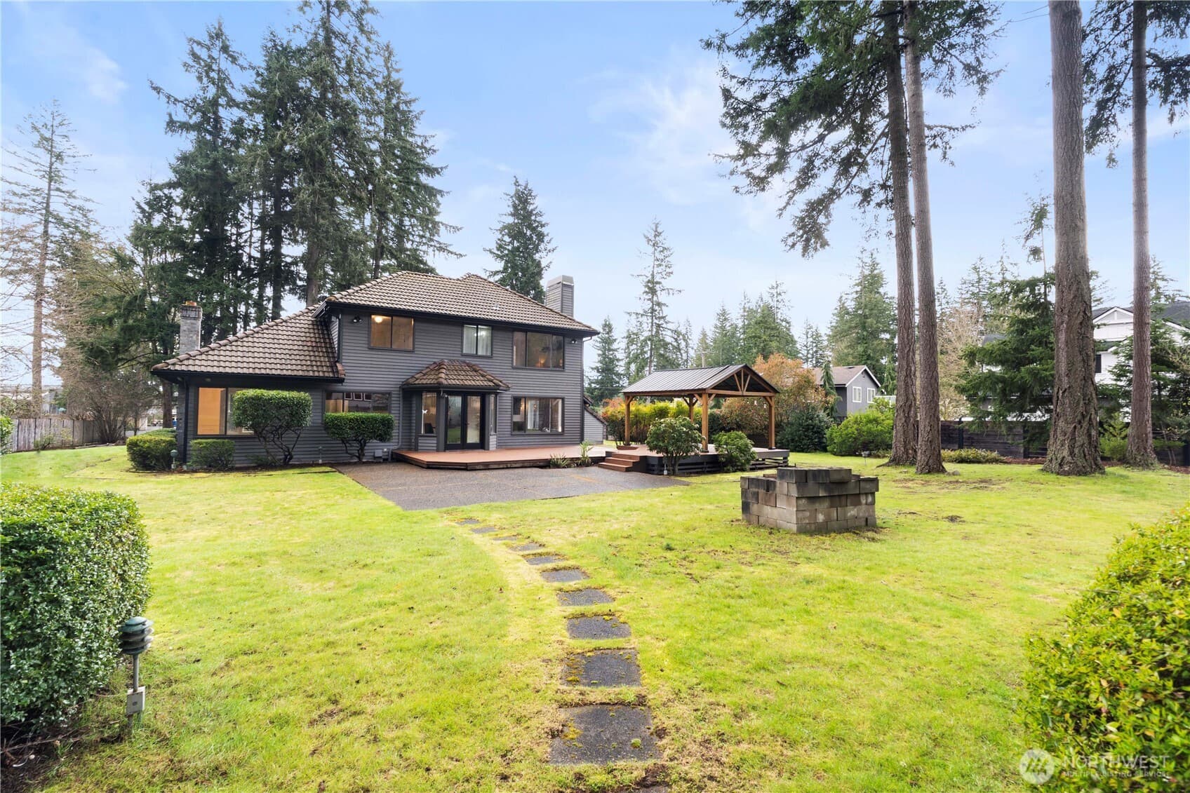 Property photo 32