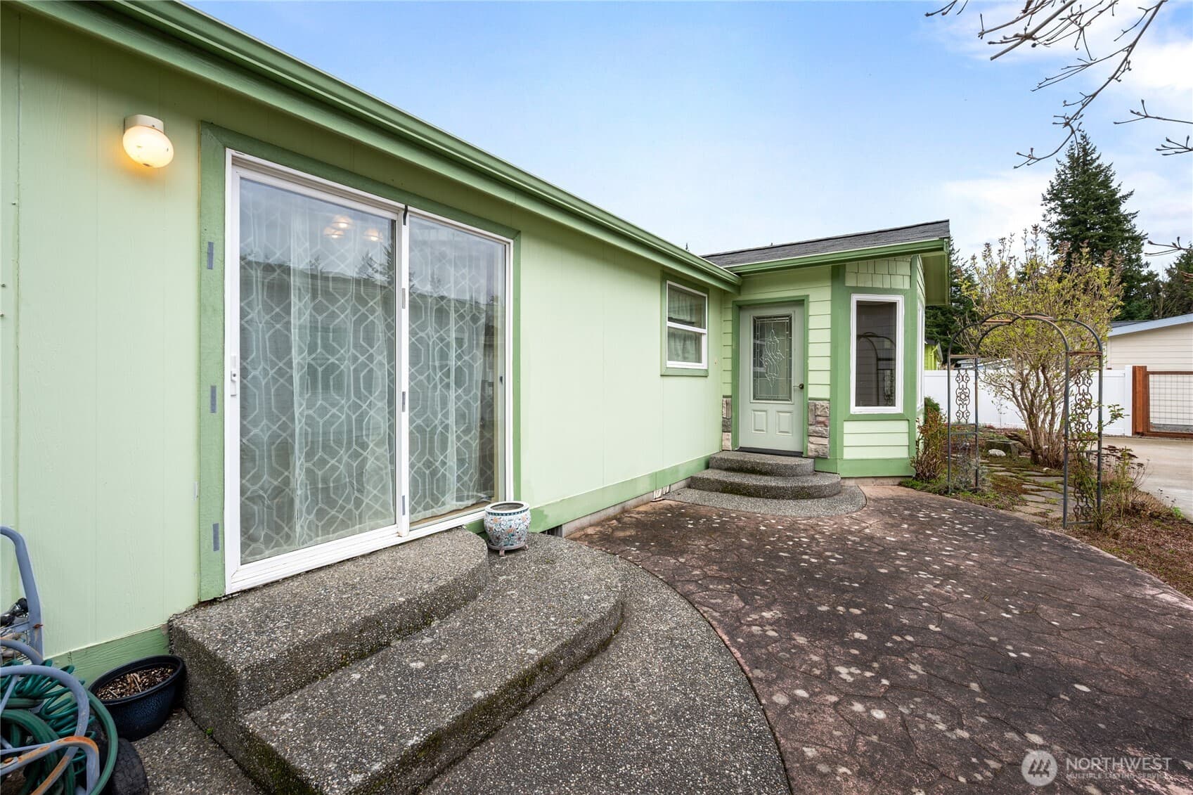 Property photo 23