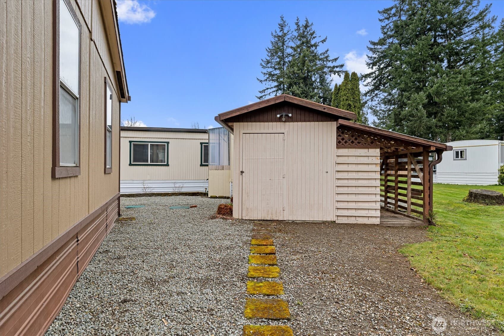 Property photo 35