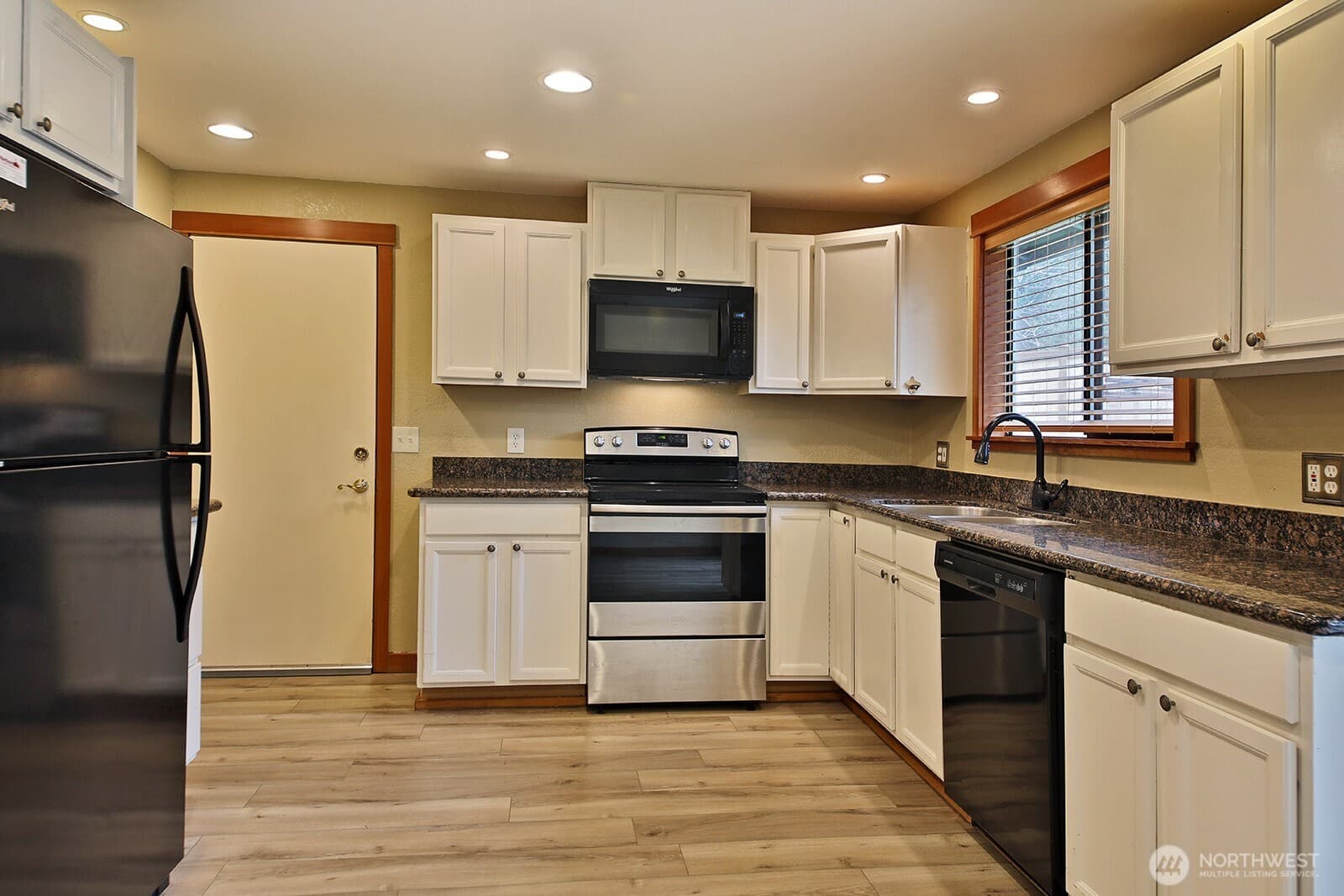 Property photo 17