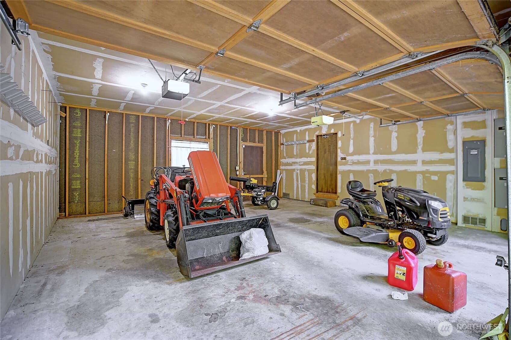 Property photo 30