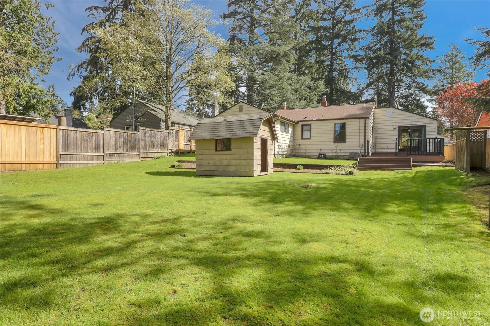 Property photo 32