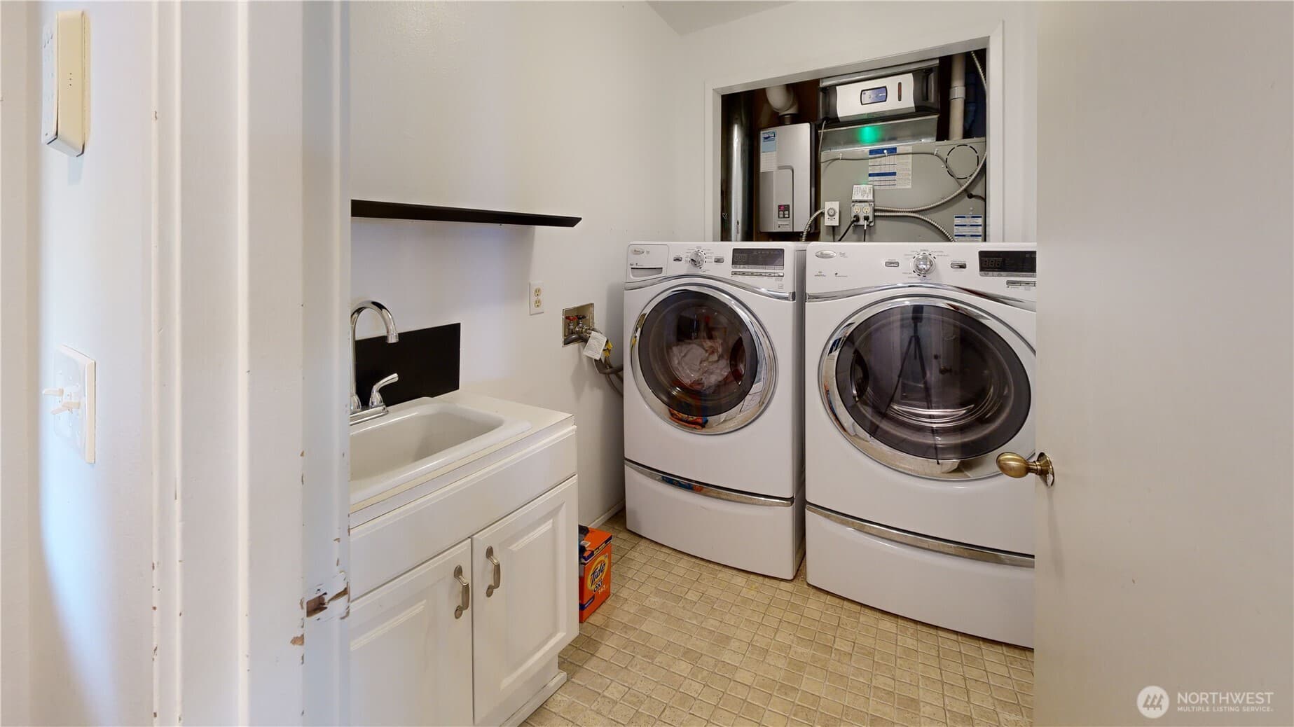 Property photo 22
