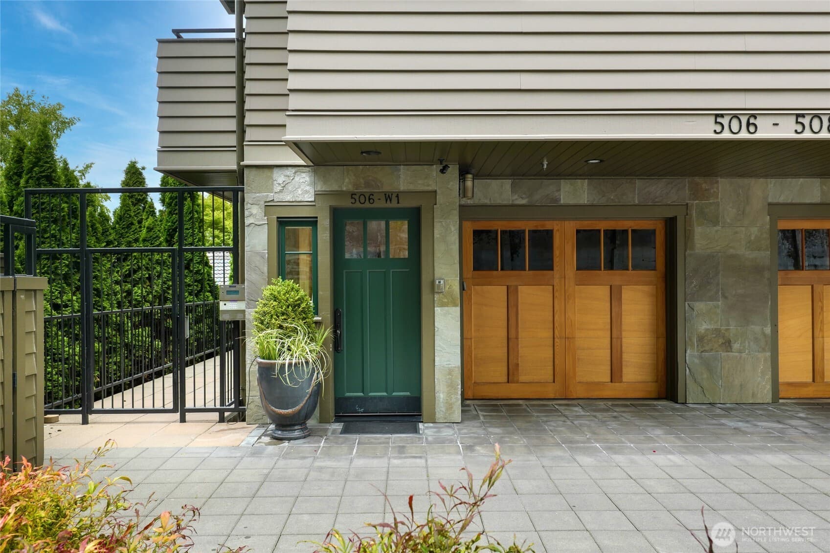 Property photo 35