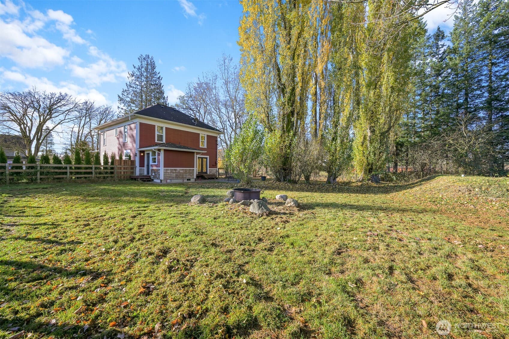 Property photo 35