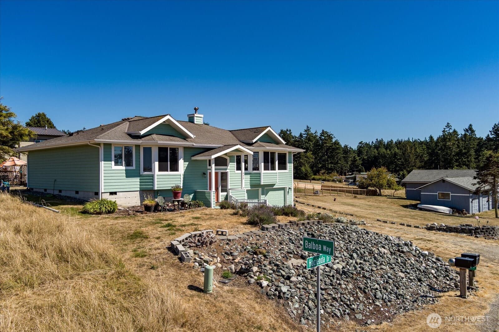 Property photo 31