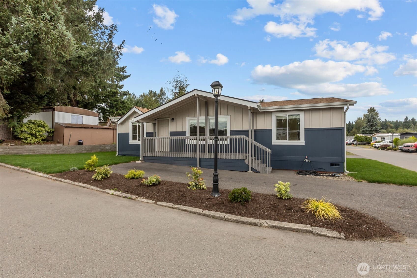 Property photo 35