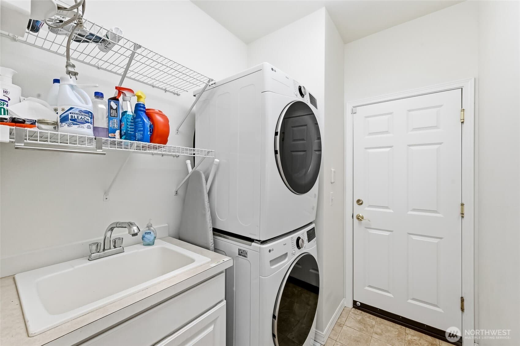 Property photo 28