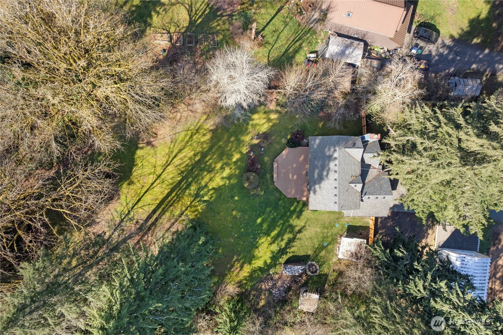Property photo 35