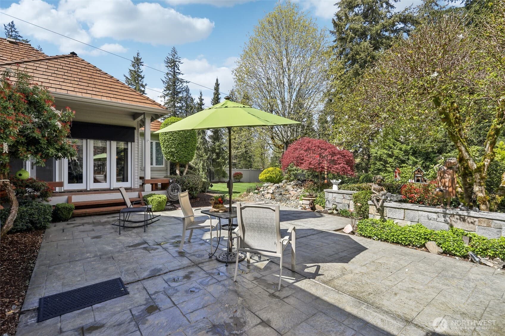 Property photo 32