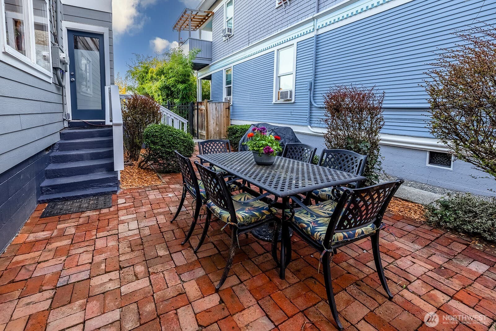 Property photo 32