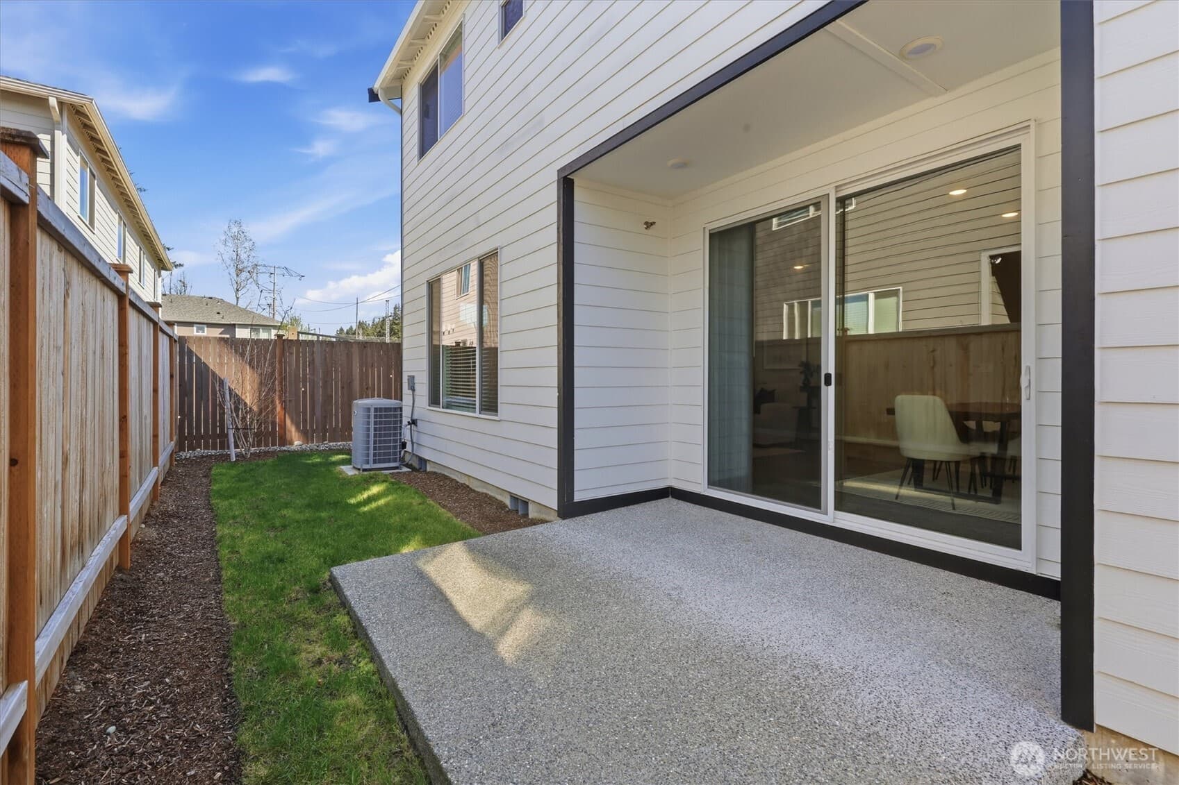 Property photo 33