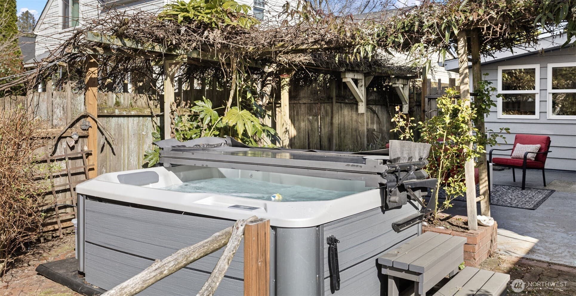 Property photo 33