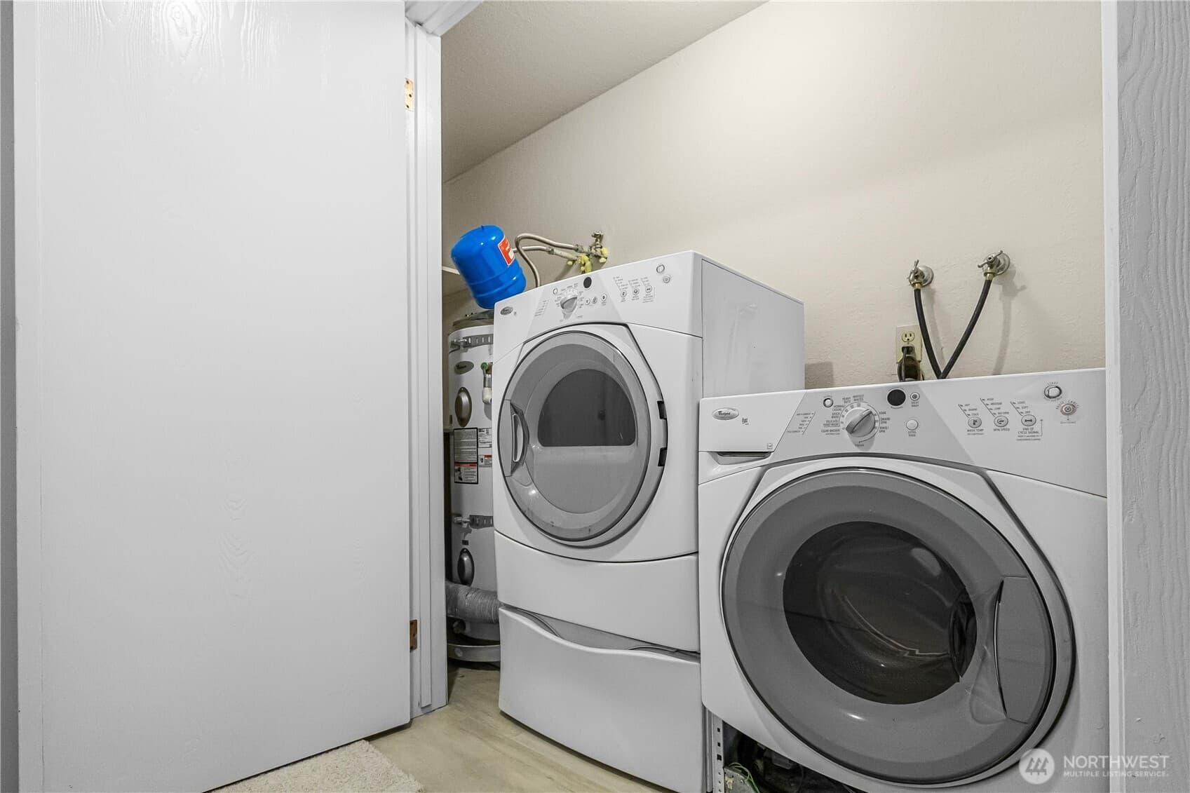 Property photo 28