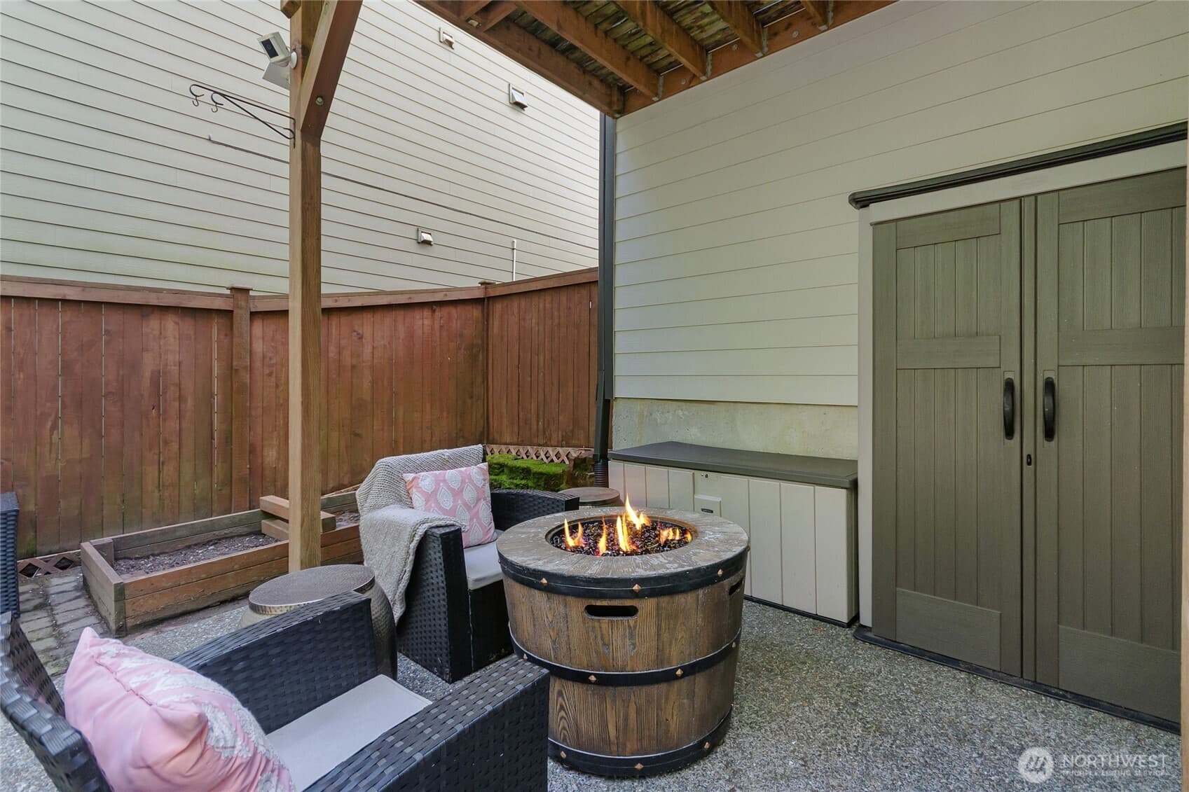 Property photo 28