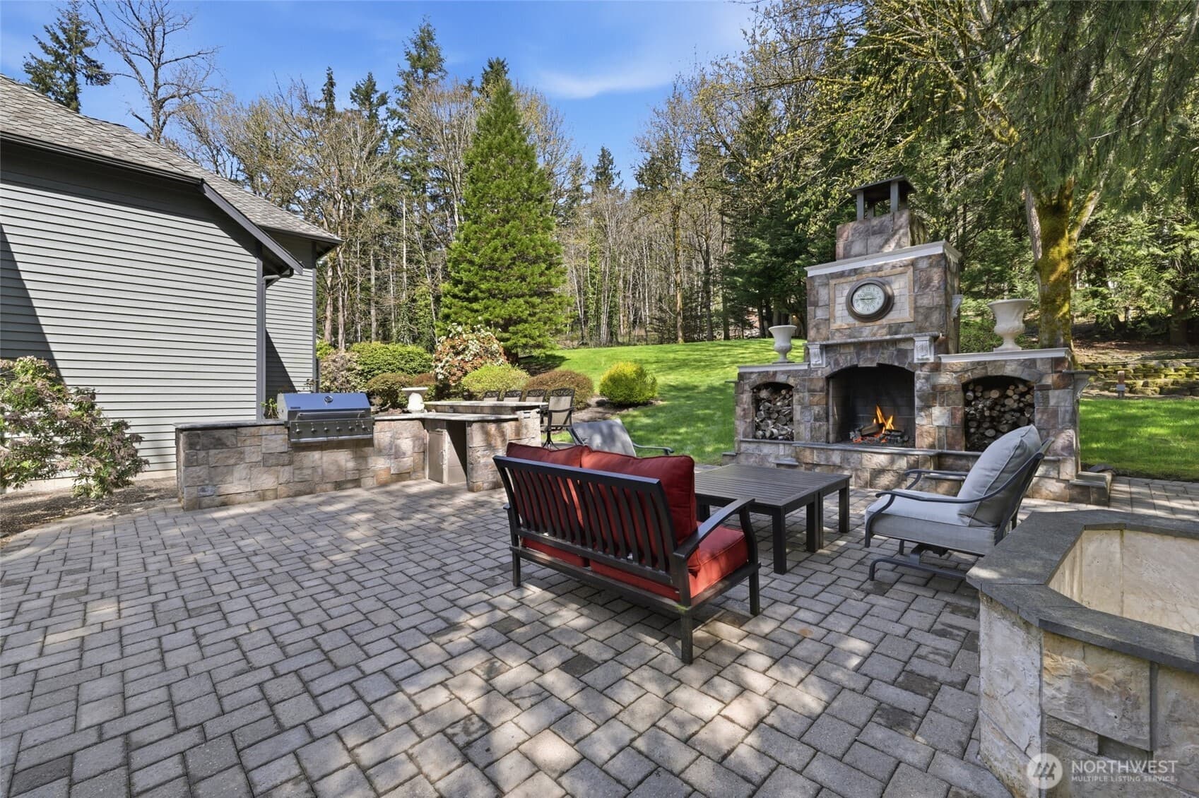 Property photo 32