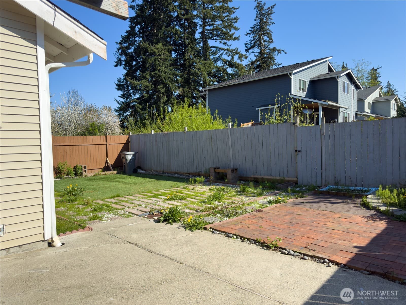 Property photo 25