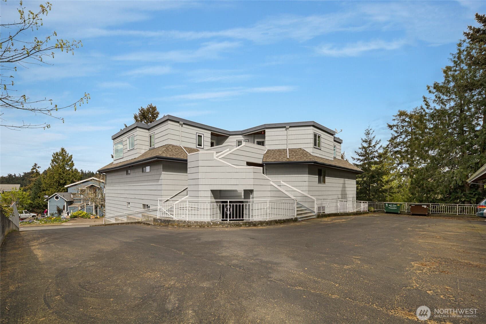 Property photo 32
