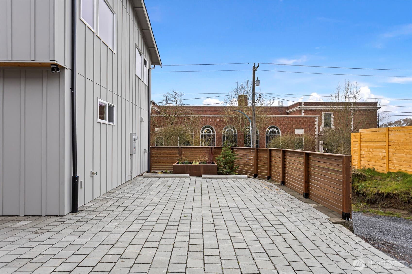 Property photo 25