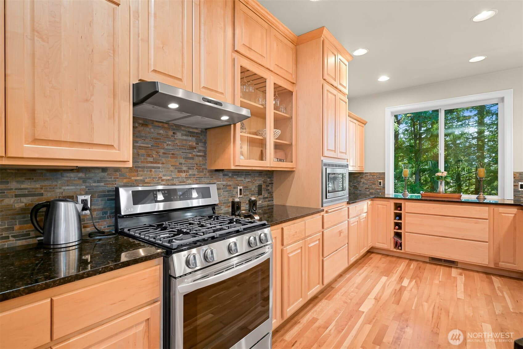 Property photo 24