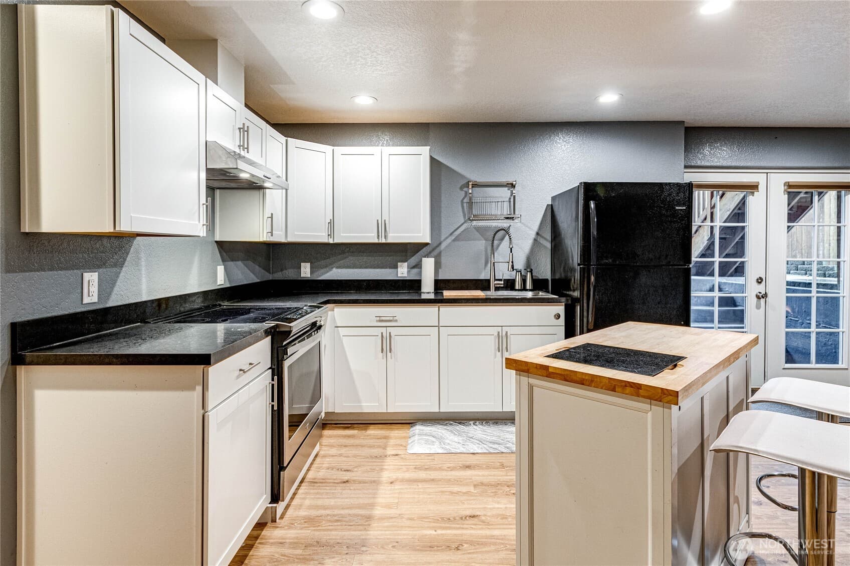 Property photo 25