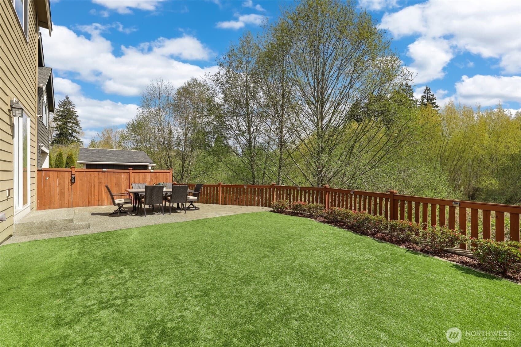 Property photo 32