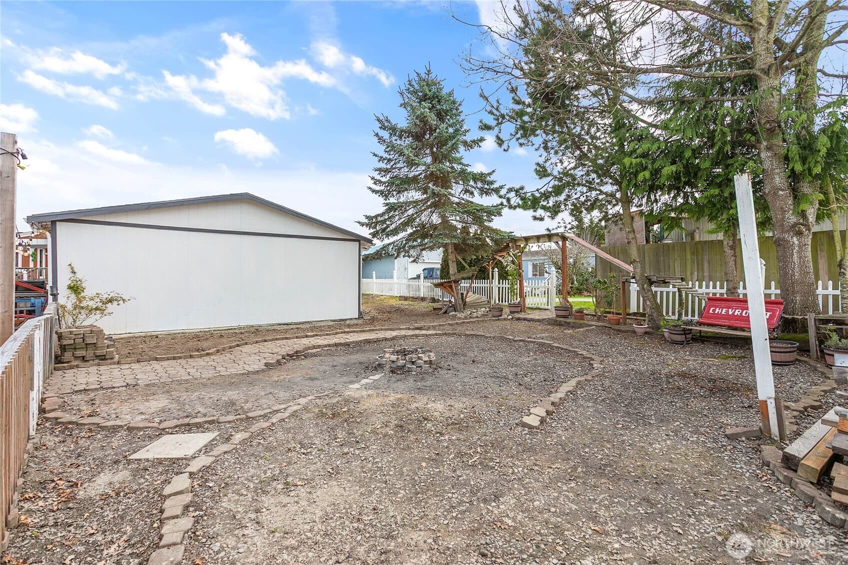 Property photo 24
