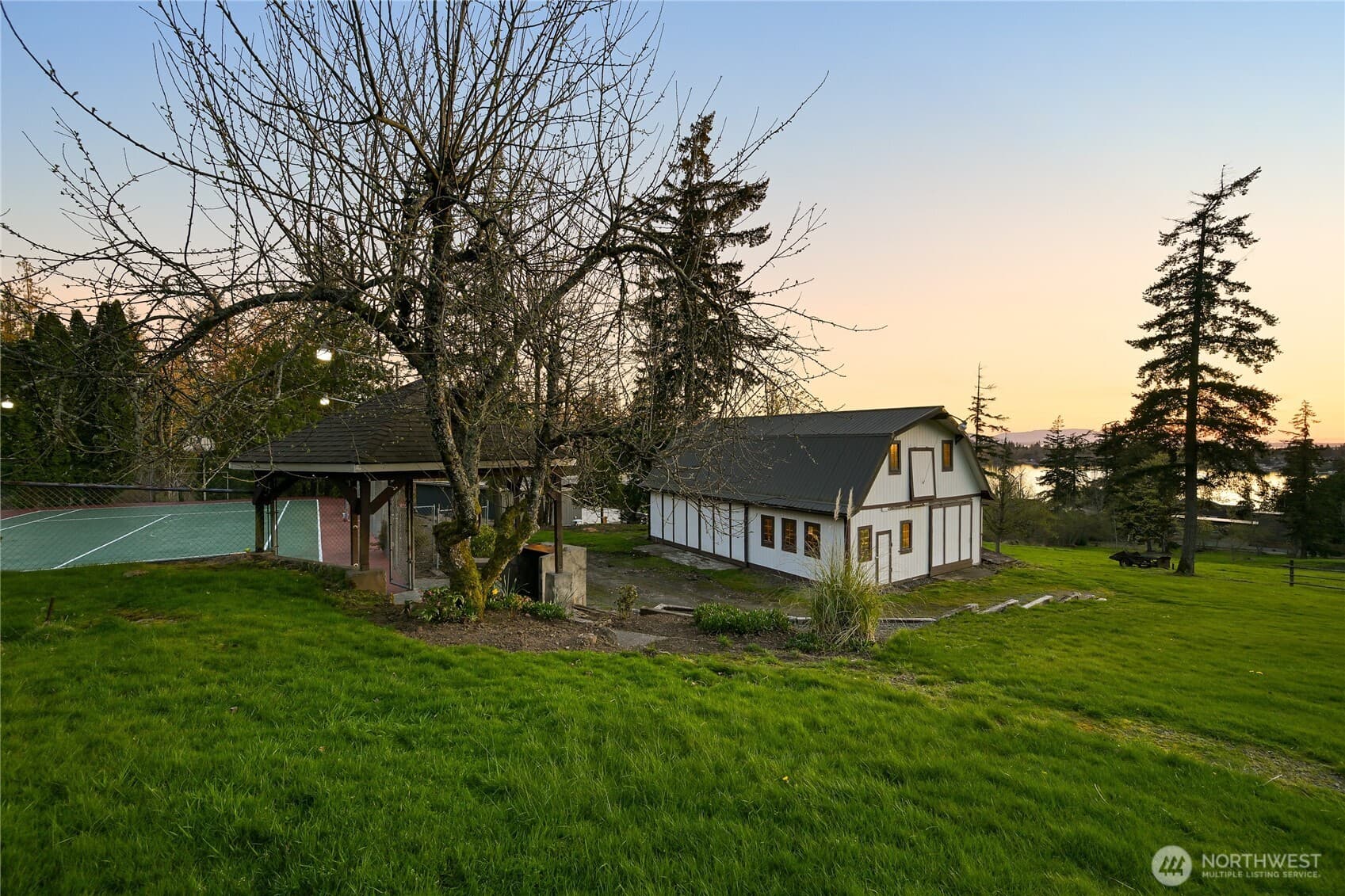 Property photo 32