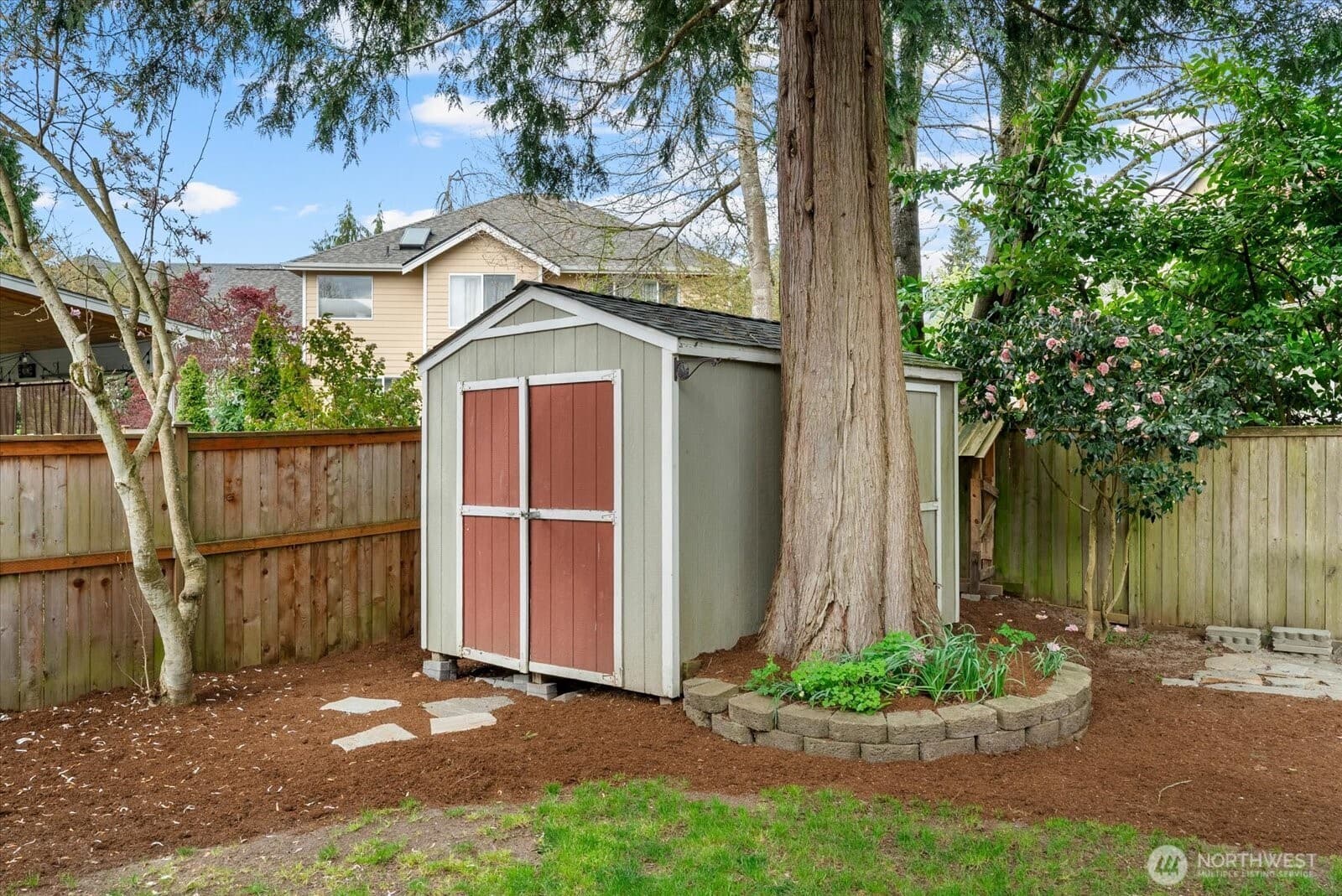 Property photo 25