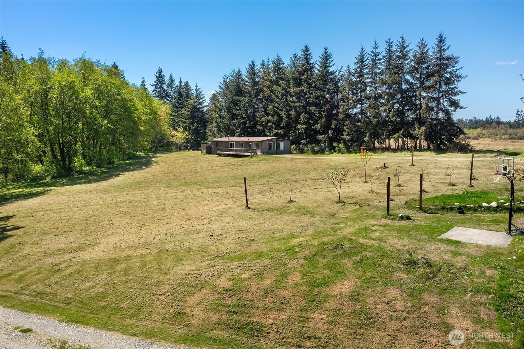 Property photo 31