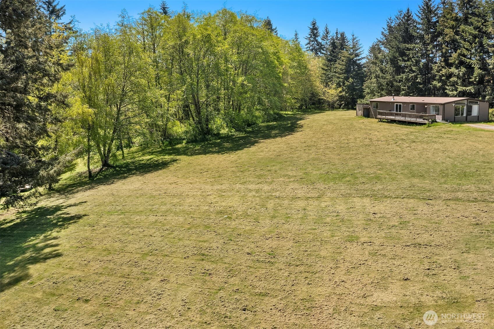 Property photo 32