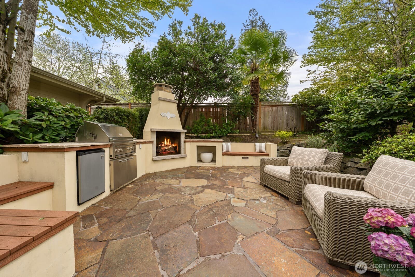 Property photo 28